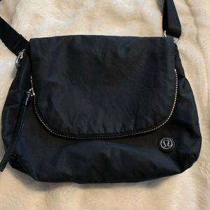 Lululemon vintage festival bag